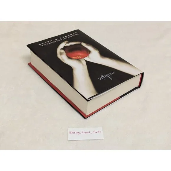 ❤️ Twilight SIGNED Stephenie Meyer HC DJ 18th Printing ❤️ - Picture 7 of 10